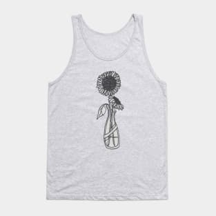 Flower vase B&W Tank Top